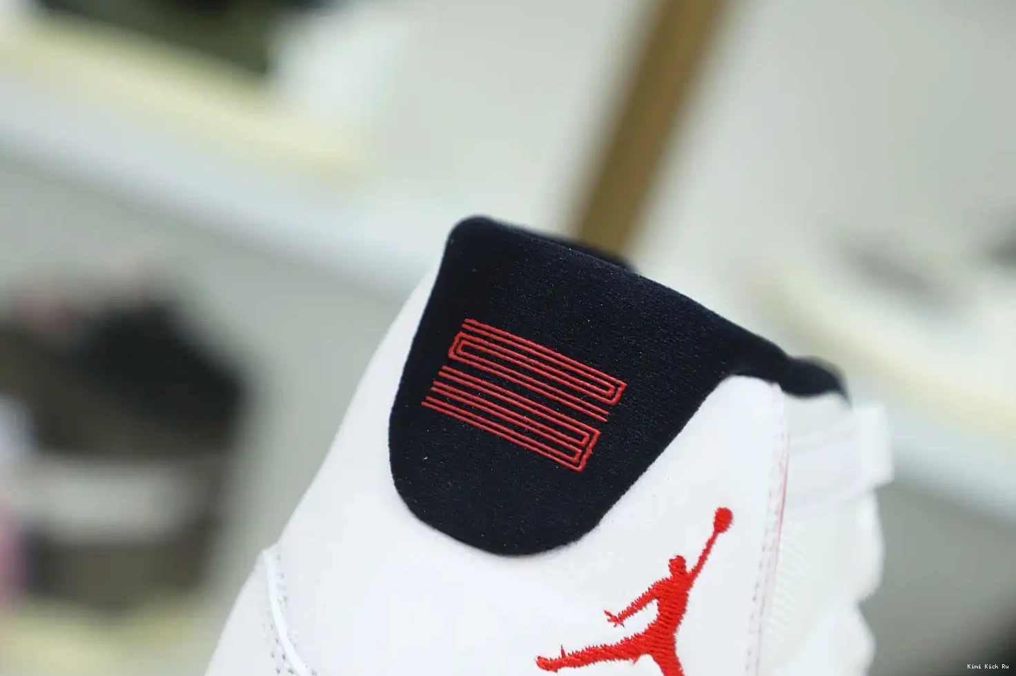 PLATINUM AIR JORDAN RETRO 11 Kimikick TINT XI 0810